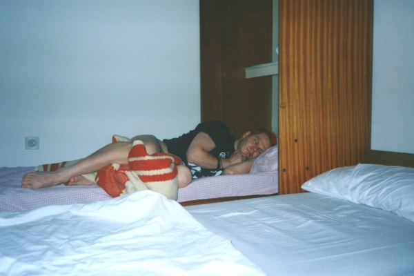 19990806_0012.jpg - click for next picture