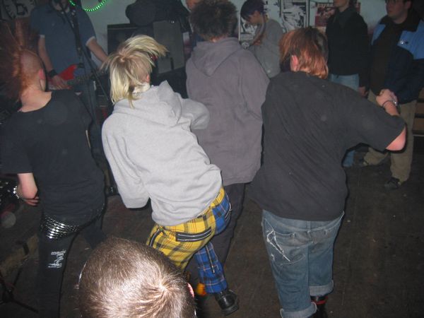 20021211_0006.jpg - click for next picture