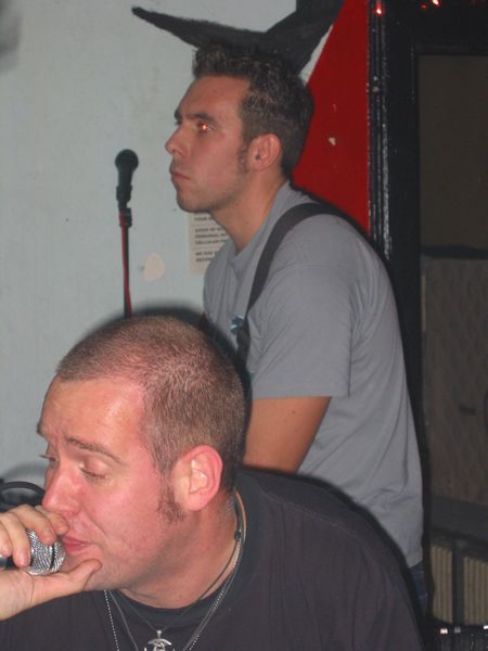 20021211_0021.jpg - click for next picture