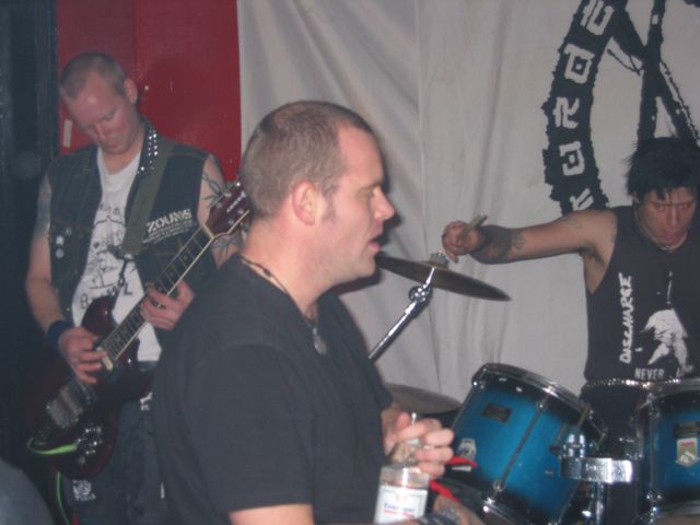 20031218_0015.jpg - click for next picture