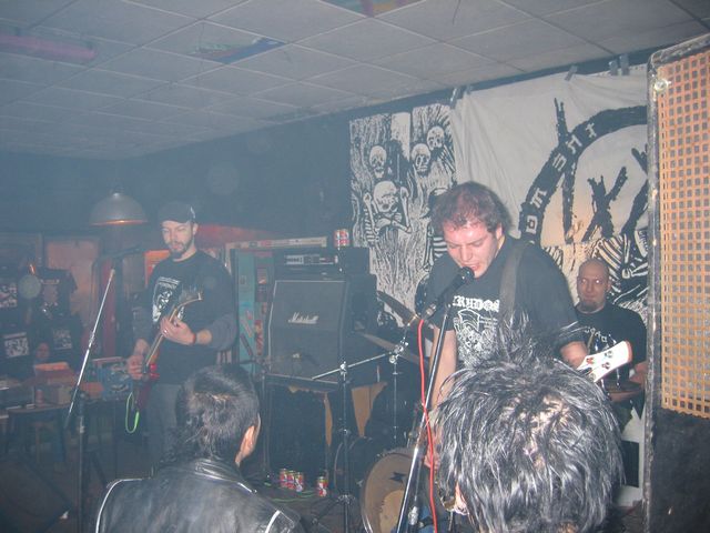 20040226_0016.jpg - click for next picture