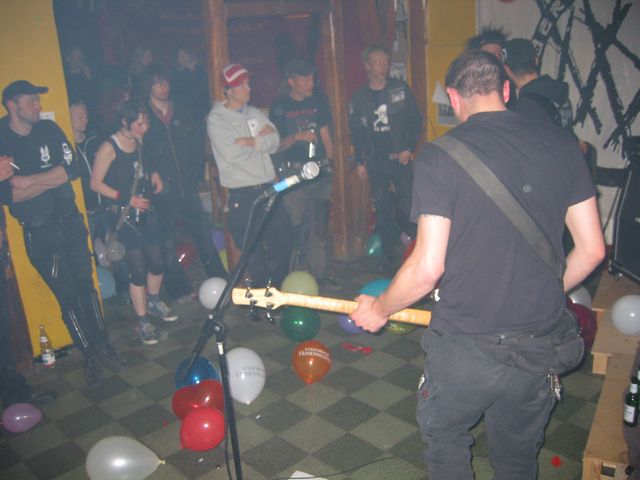 20040513_0043.jpg - click for next picture