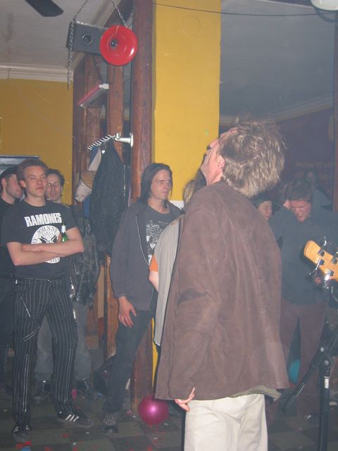 20040513_0056.jpg - click for next picture