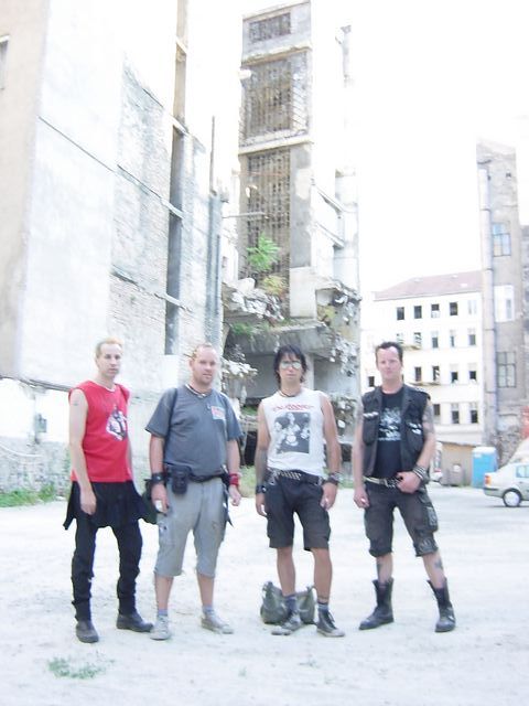 20040710_0003.jpg - click for next picture